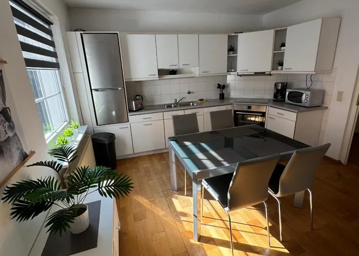 Grosse Helle Maisonette Im Zentrum Kassel