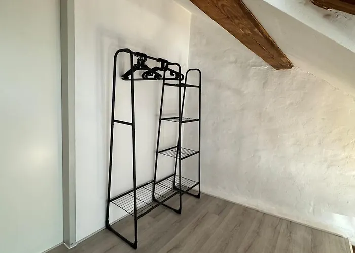 Grosse Helle Maisonette Im Zentrum *